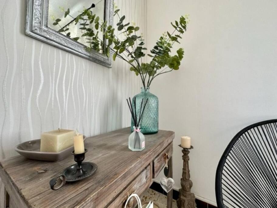 Appartement St Laurent Сен-Лоран-де-ла-Саланк Экстерьер фото